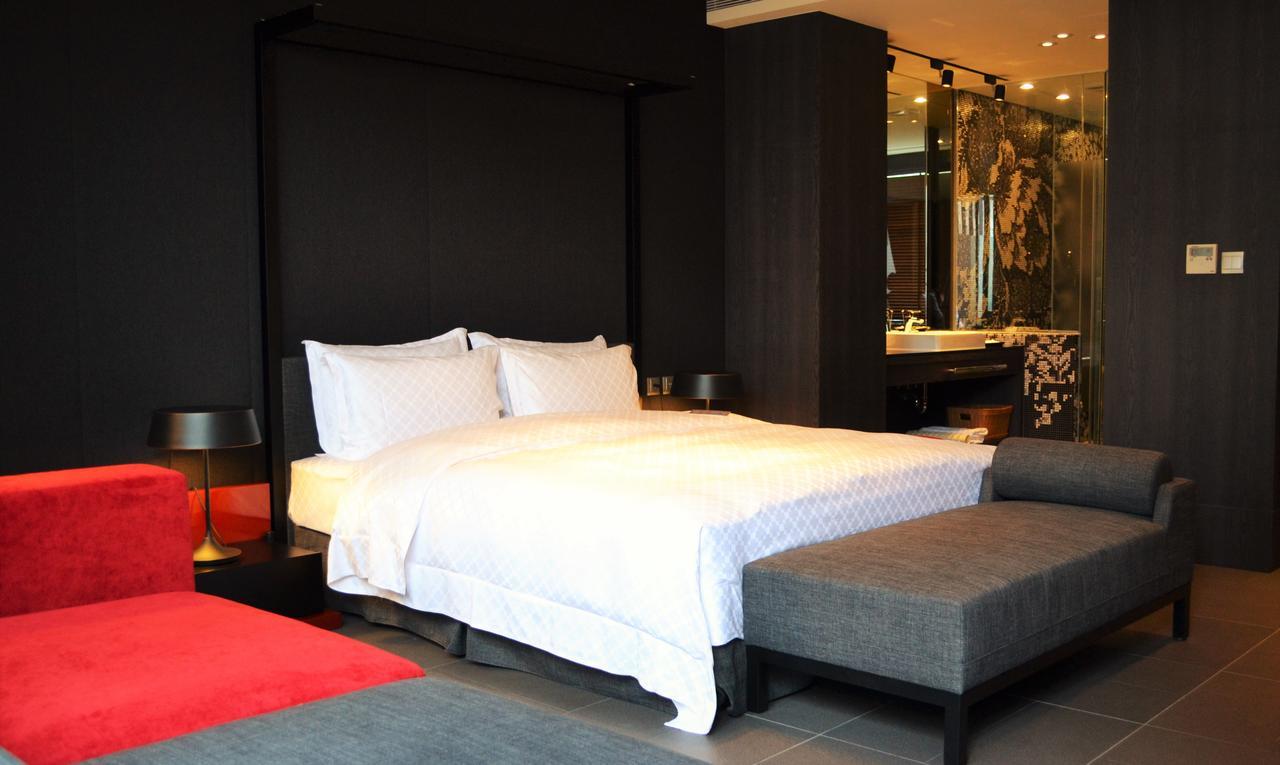 Hotel Lainn Kaohsiung Extérieur photo