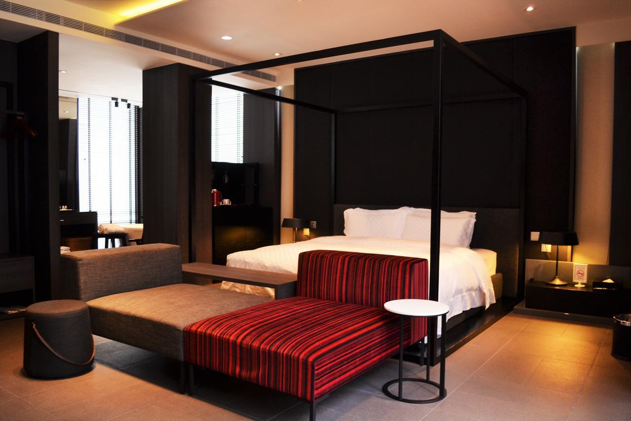 Hotel Lainn Kaohsiung Extérieur photo