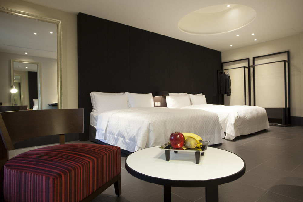 Hotel Lainn Kaohsiung Extérieur photo