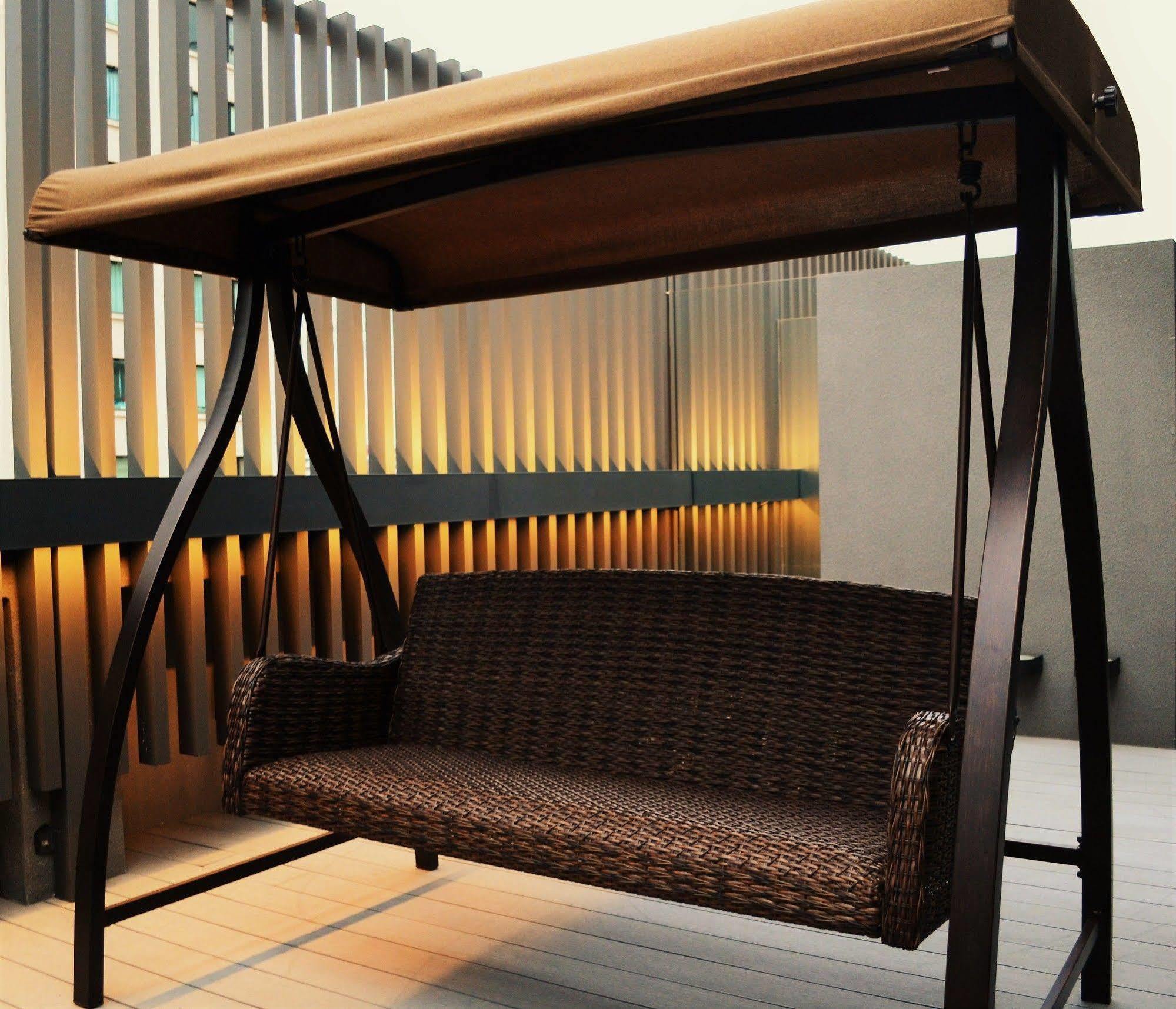 Hotel Lainn Kaohsiung Extérieur photo